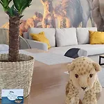 Familial Avec Piscine Privative Chauffee, Terrasse Sur Le Loir Et Proche Du Zoo De - Fr-1-410-329 *