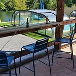 Familial Avec Piscine Privative Chauffee, Terrasse Sur Le Loir Et Proche Du Zoo De - Fr-1-410-329 펜션 라플레슈