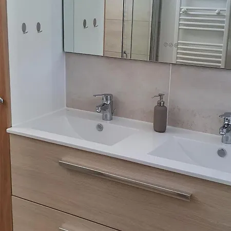 度假居 Familial Avec Piscine Privative Chauffee, Terrasse Sur Le Loir Et Proche Du Zoo De - Fr-1-410-329 *