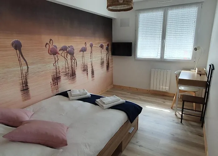 Familial Avec Piscine Privative Chauffee, Terrasse Sur Le Loir Et Proche Du Zoo De - Fr-1-410-329 בית נופש