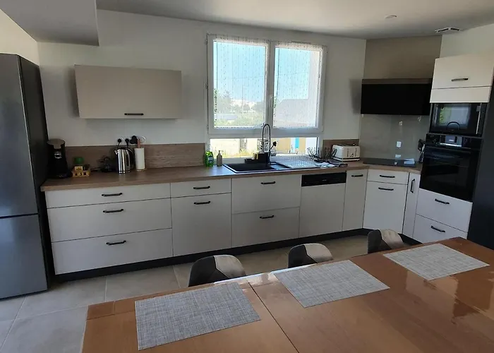 Familial Avec Piscine Privative Chauffee, Terrasse Sur Le Loir Et Proche Du Zoo De - Fr-1-410-329 בית נופש *